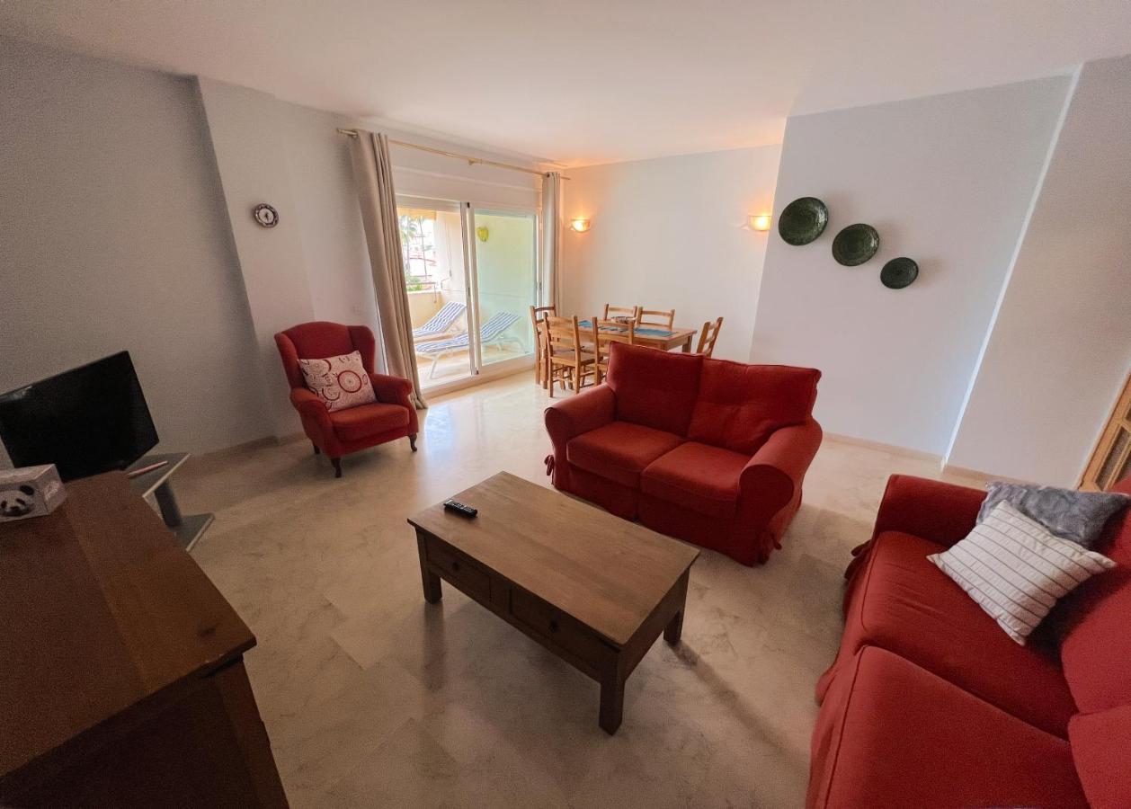 3 Bed Las Petunias, San Pedro Marbella Esterno foto